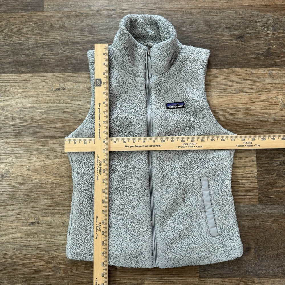 Patagonia Women's Los Gatos Gray Sherpa Fuzzy Vest Sz S Gorpcore Hiking - Picture 6 of 8